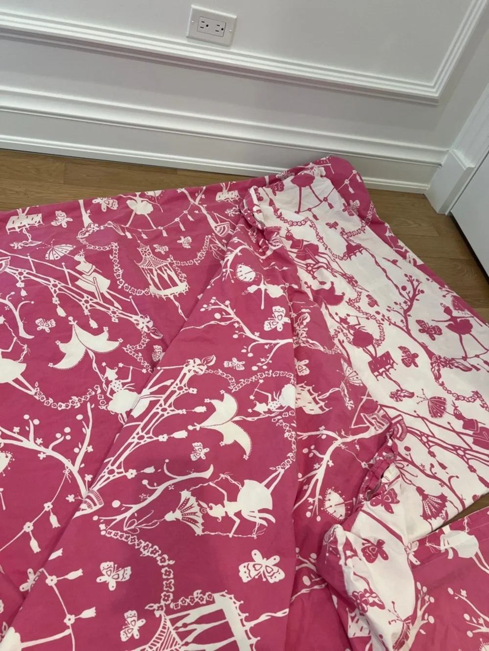 Pottery Barn Kids Pink and White Fairy Tale Duvet Cover